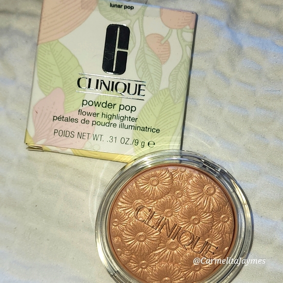 Clinique Makeup Bnibclinique Powder Pop Flower Highlighter Lunar